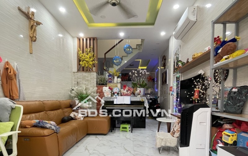Siêu Phẩm nhà Đẹp Lạc Long Quân, ngay 7 Hiền TB 64m2 (4x16) Vuông vức 3PN 3wc chỉ 7.X tỷ